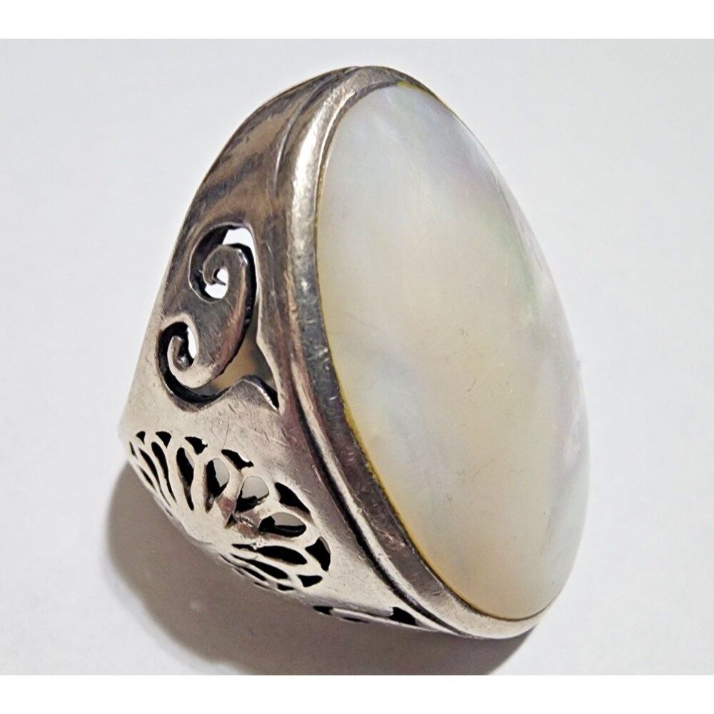 Vintage Thai 925 Sterling Silver Mother of Pearl Cocktail Ring Size 8 18.3g